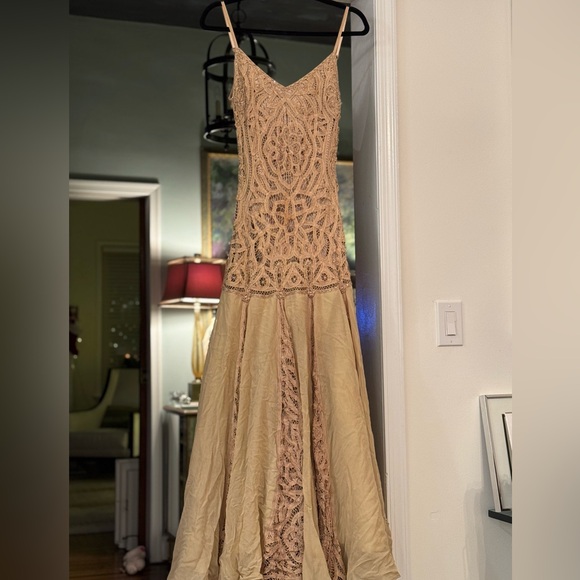 Sue Wong silk gown - Picture 2 of 9